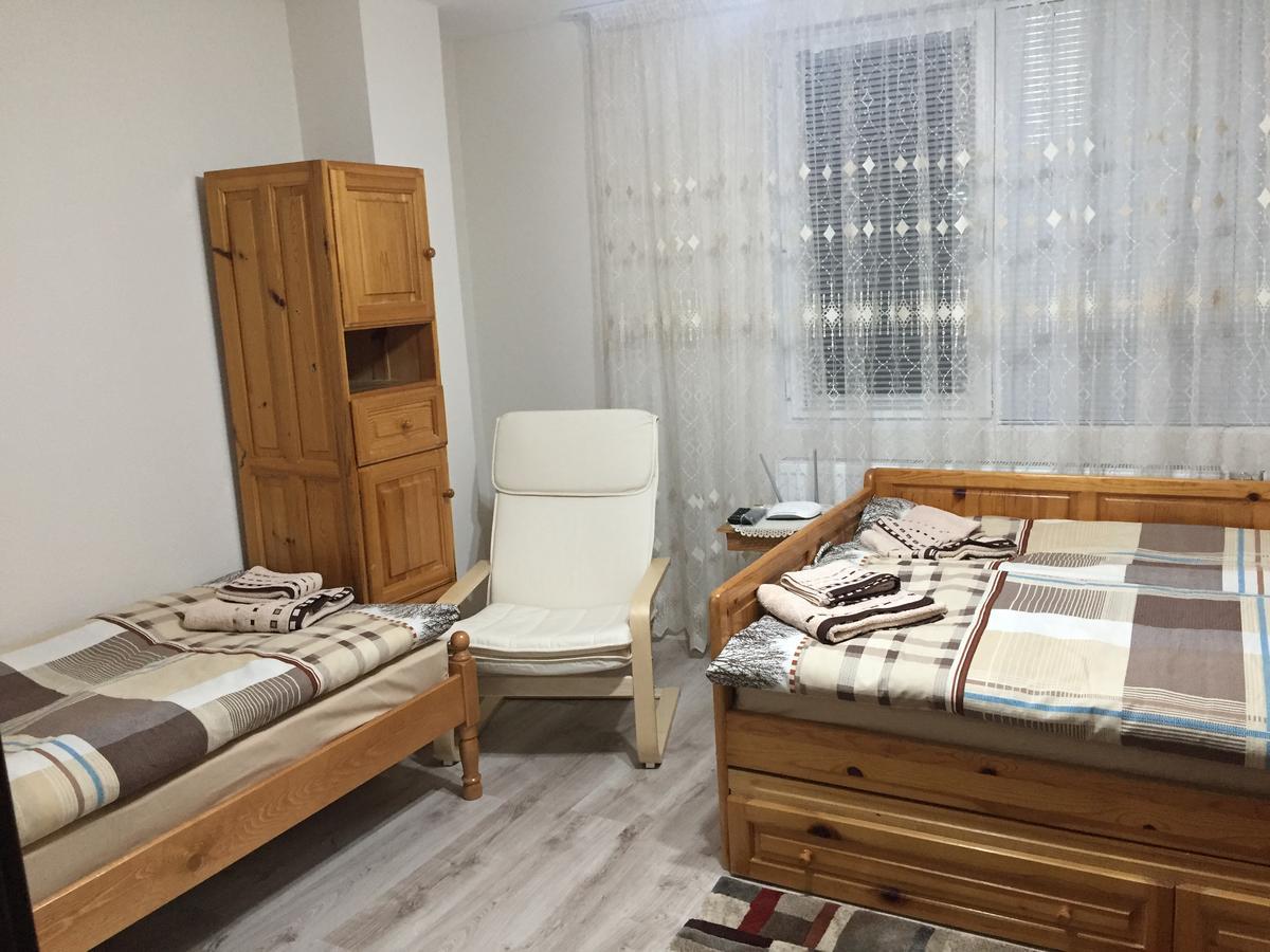 Elenite Guesthouse 戈采代尔切夫 外观 照片